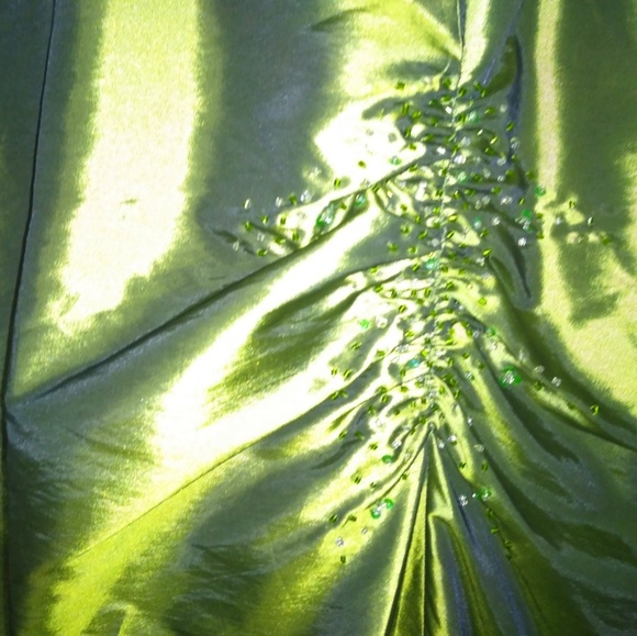 Formal Wear Zum Zum by Niki Livas - Picture 2 of 6